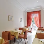 Garibaldi 3*