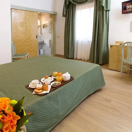 Garibaldi Hotel