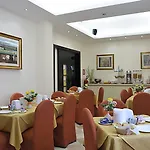 Garibaldi 3* Местре