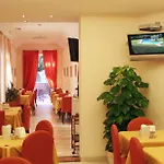 Garibaldi 3* Местре