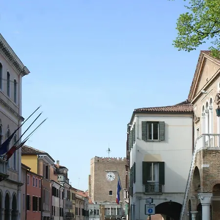 Отель Garibaldi